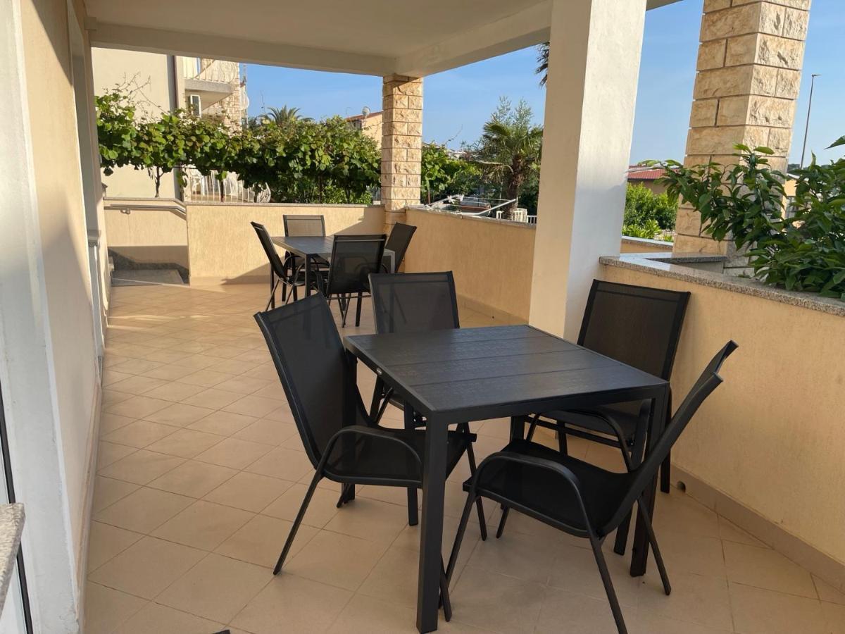 Apartments Demarin Μεντουλίν Εξωτερικό φωτογραφία